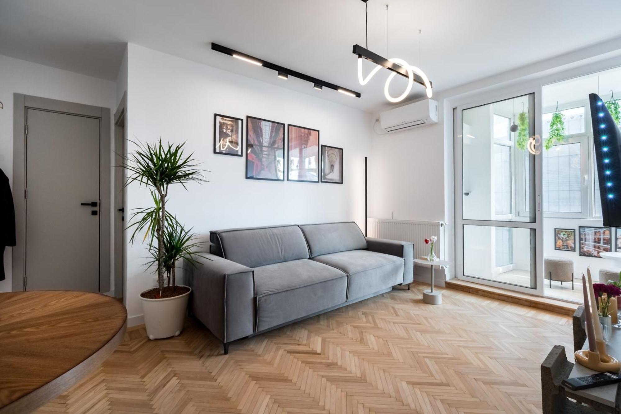 Central Aesthetic Apartment Bucharest Exterior photo